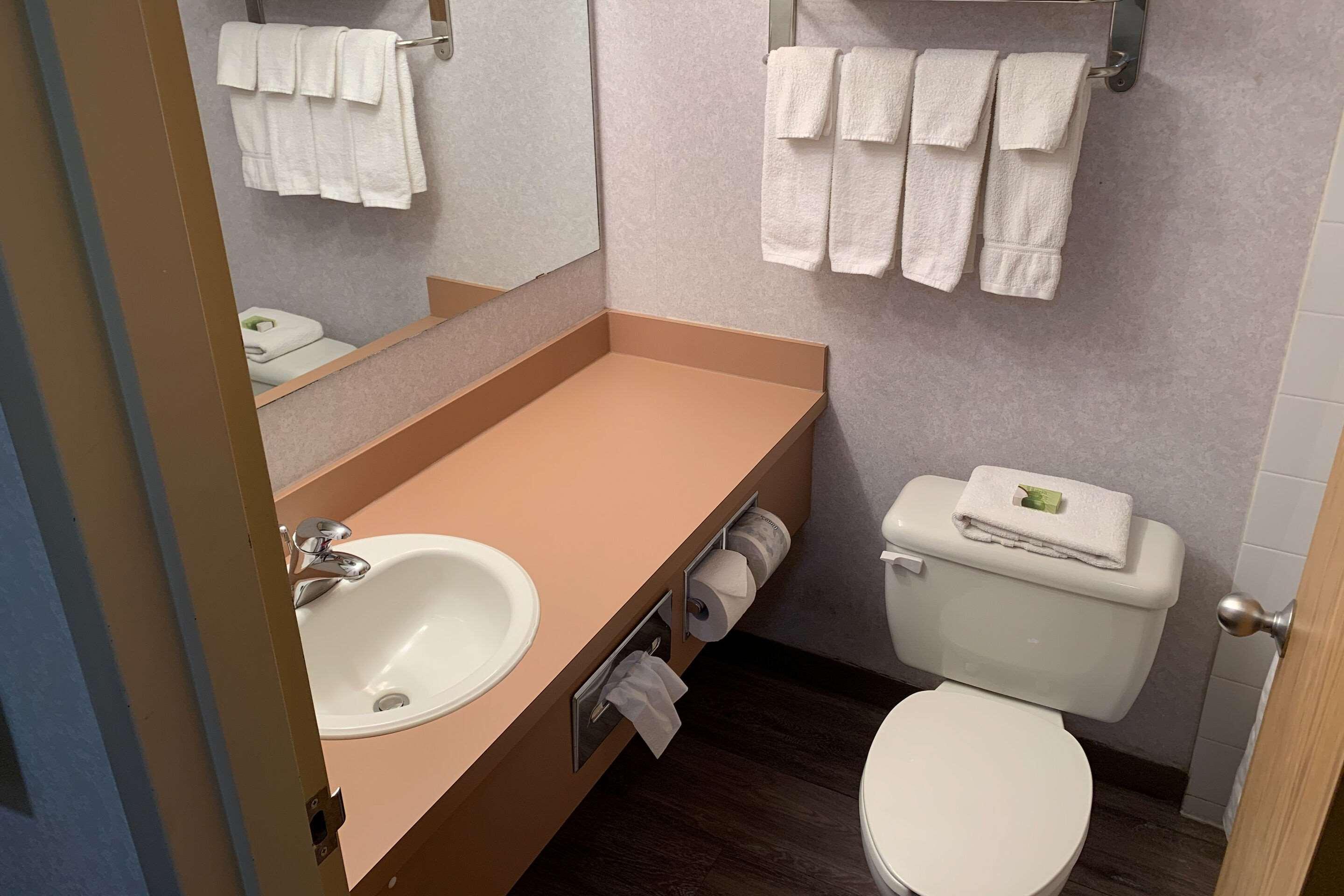 Equality Inn روكفورد المظهر الخارجي الصورة